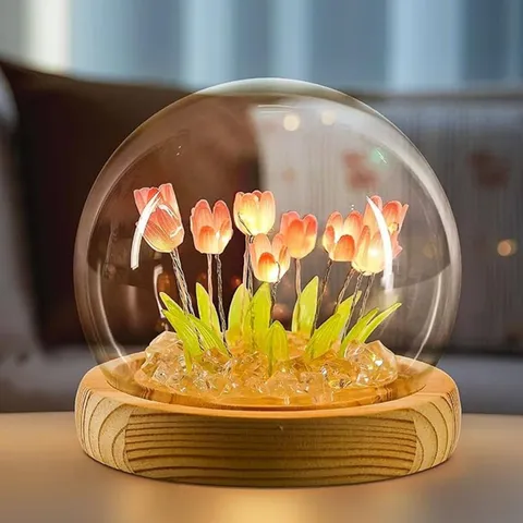 Dynamic Import Tulip Lamp